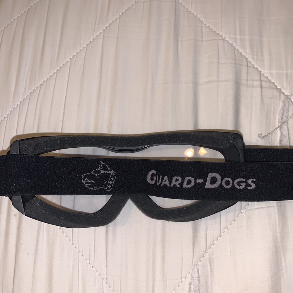 Guard-Dogs Goggles - Picture 2 of 3